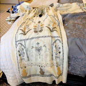 Gorgeous misha lakhani dress in size medium